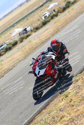 media/Oct-15-2023-TrackXperience (Sun) [[85198ff50b]]/Group 3/session 4 turn 3/